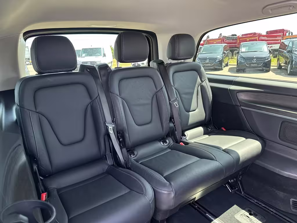 Mercedes-Benz V 300 d AVANTGARDE Extralang 360 ACC AUT KlimaA V 300 - Bild 9