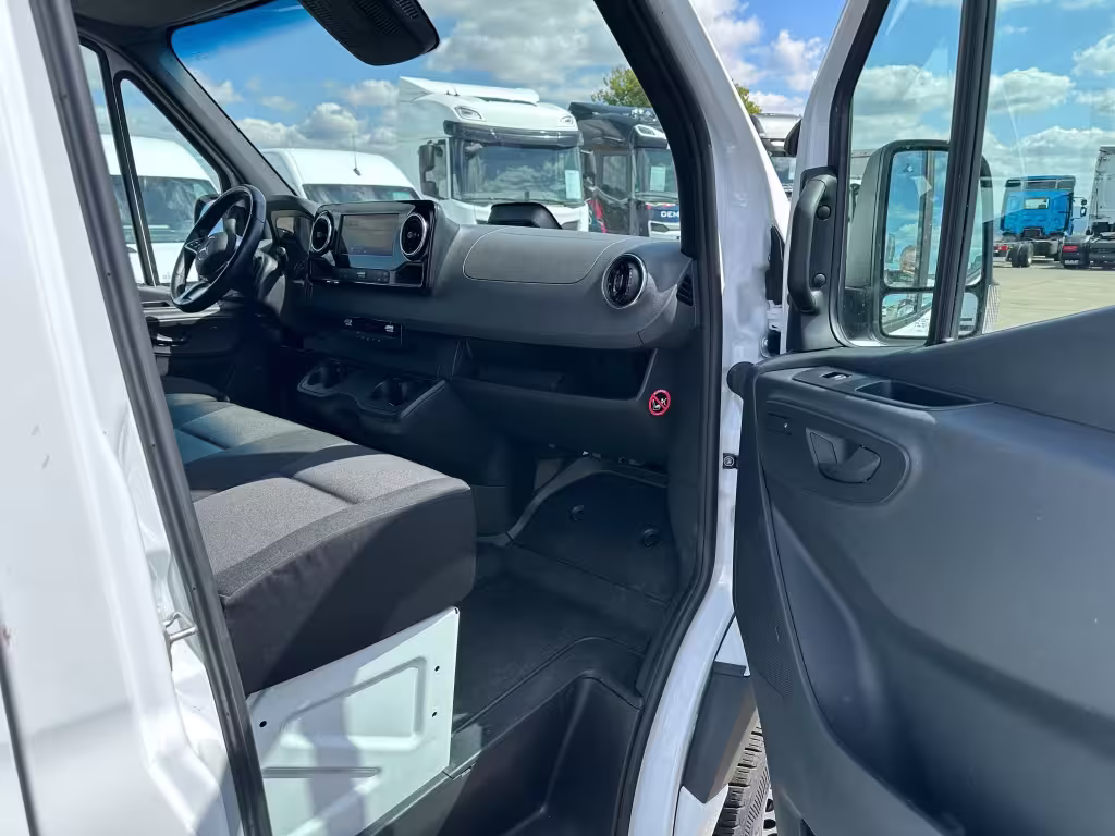 Mercedes-Benz Sprinter 317 CDI KA/PRO/MAXI/L3H2/4325/AHK3,5t/MBUX/NAVI/AUTOMATIK/KAMERA/ Sprinter - Bild 11