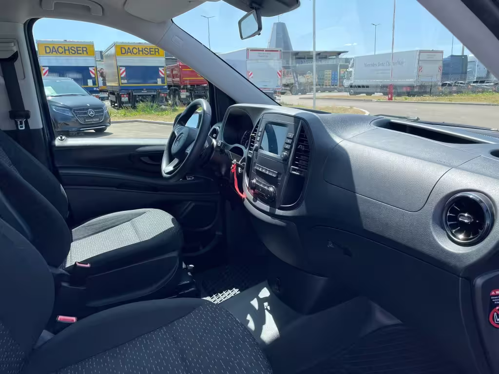 Mercedes-Benz Vito 114 CDI Tourer PRO/KOMPAKT/NAVI/KAMERA/AUTOMATIK/AHK2,5t/ Vito - Bild 12