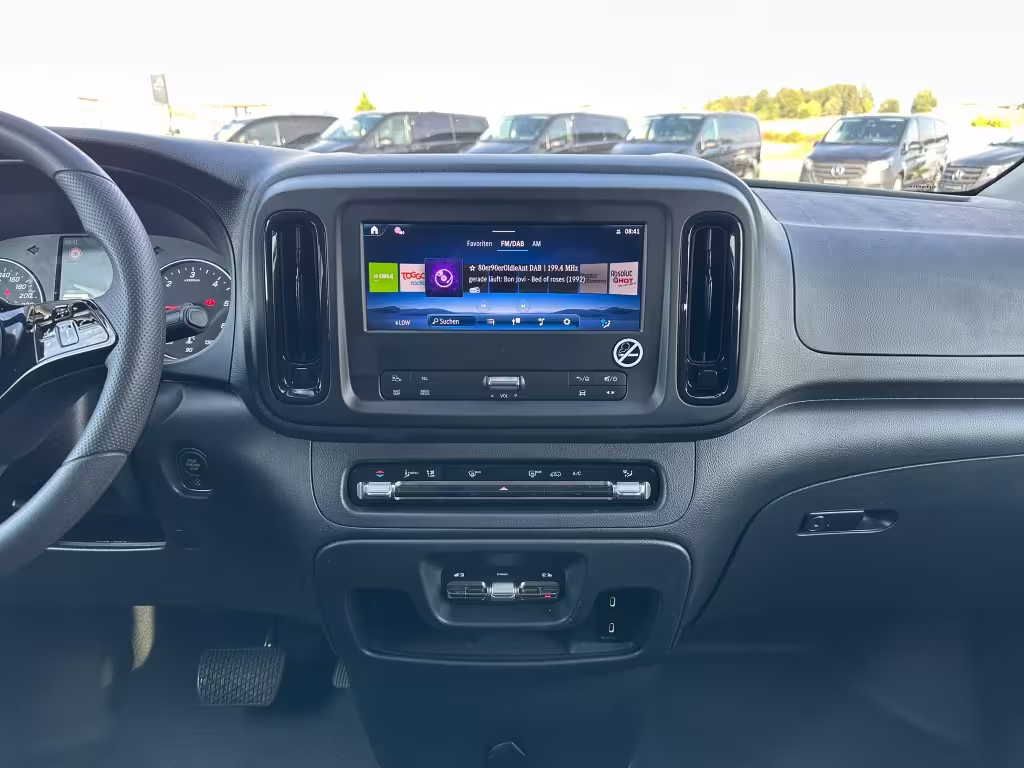 Mercedes-Benz Vito 116 CDI Tourer PRO/LANG/MBUX/NAVI/ELEKT.TÜREN/KAMERA/AUTOMATIK/ Vito - Bild 11