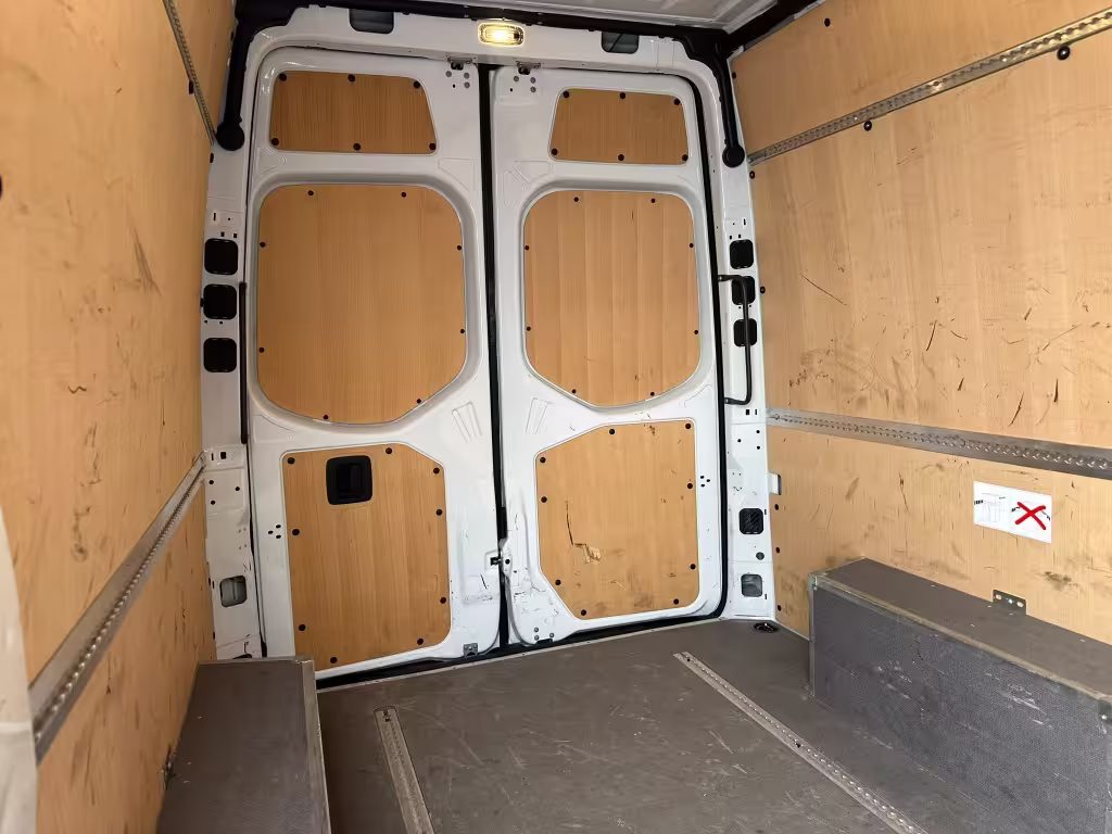 Mercedes-Benz Sprinter 317 CDI Kasten PRO Hochdach Standard LM Sprinter - Bild 10