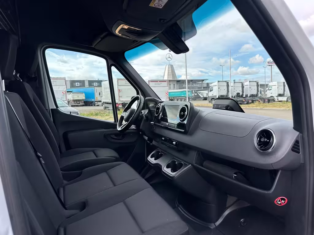 Mercedes-Benz Sprinter 317 CDI Kasten PRO Hochdach Standard LM Sprinter - Bild 11