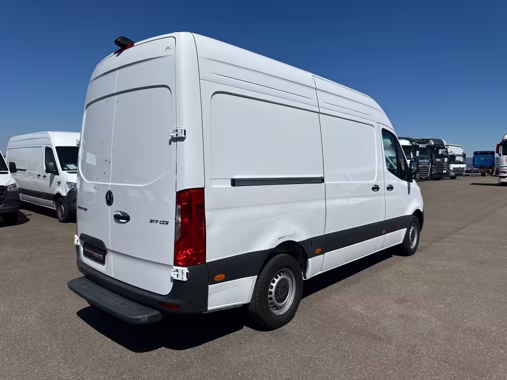 Mercedes-Benz Sprinter 317 CDI KA/L2H2/3665/MBUX/NAVI/AUTOMATIK/KAMERA/WETWIPER/ Sprinter - Bild 5