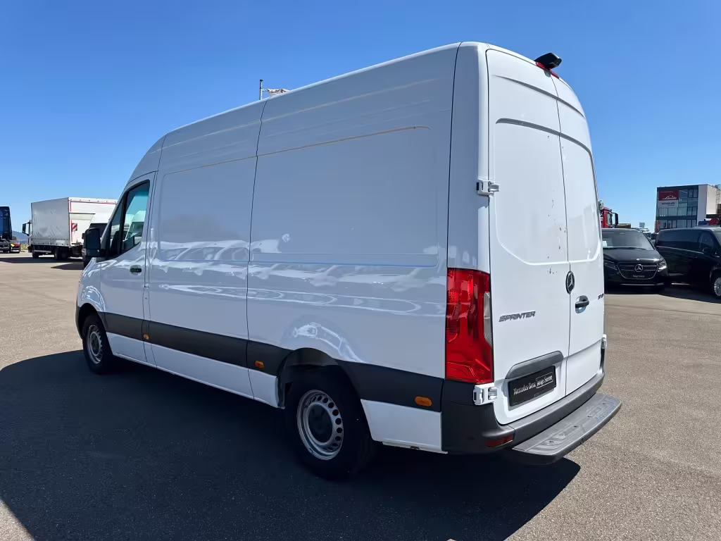 Mercedes-Benz Sprinter 317 CDI KA/L2H2/3665/MBUX/NAVI/AUTOMATIK/KAMERA/WETWIPER/ Sprinter - Bild 6