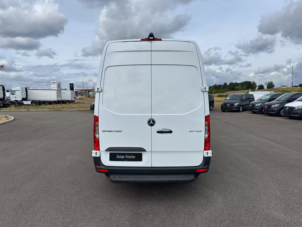 Mercedes-Benz Sprinter 317 CDI Kasten PRO Hochdach Standard LM Sprinter - Bild 5