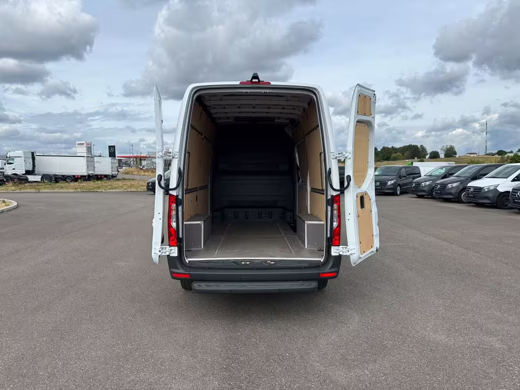 Mercedes-Benz Sprinter 317 CDI Kasten PRO Hochdach Standard LM Sprinter - Bild 6