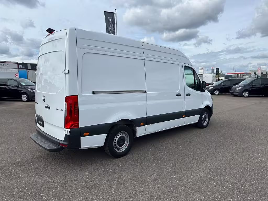 Mercedes-Benz Sprinter 317 CDI Kasten PRO Hochdach Standard LM Sprinter - Bild 8
