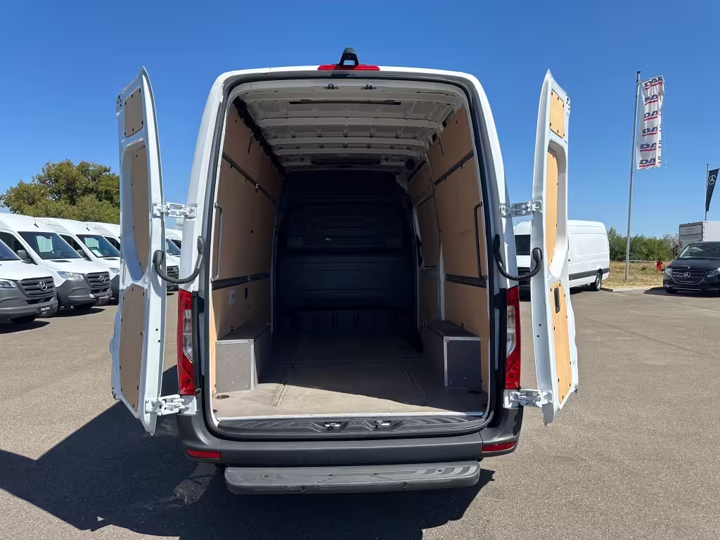 Mercedes-Benz Sprinter 317 CDI KA/L2H2/3665/MBUX/NAVI/AUTOMATIK/KAMERA/WETWIPER/ Sprinter - Bild 8