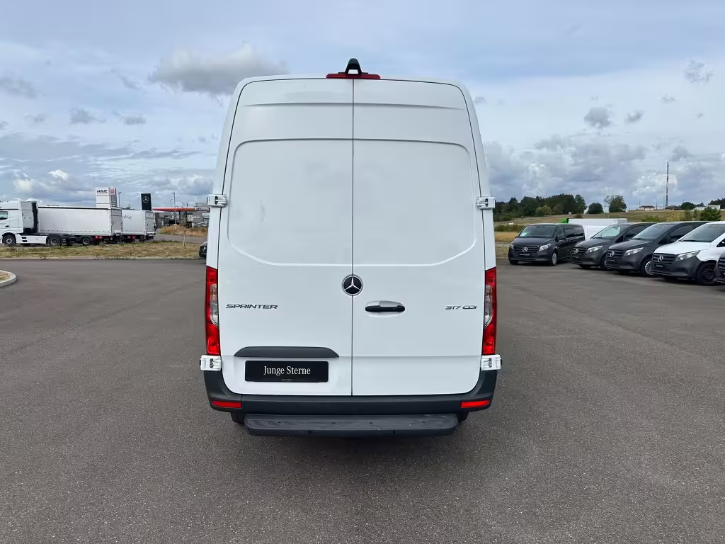 Mercedes-Benz Sprinter 317 CDI Kasten PRO Hochdach Standard LM Sprinter - Bild 5