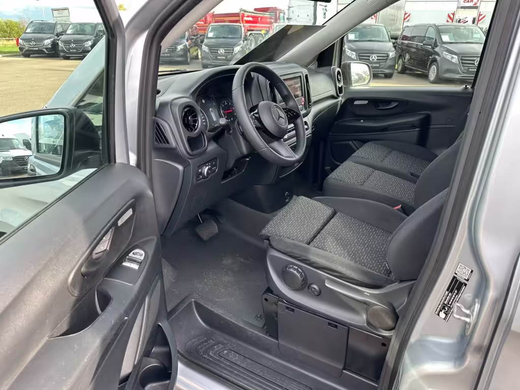 Mercedes-Benz Vito 116 TOURER PRO/EXTRALANG/MBUX/NAVI/AUTOMATIK/KAMERA/AHK/ELEKT.TÜREN/ Vito - Bild 14