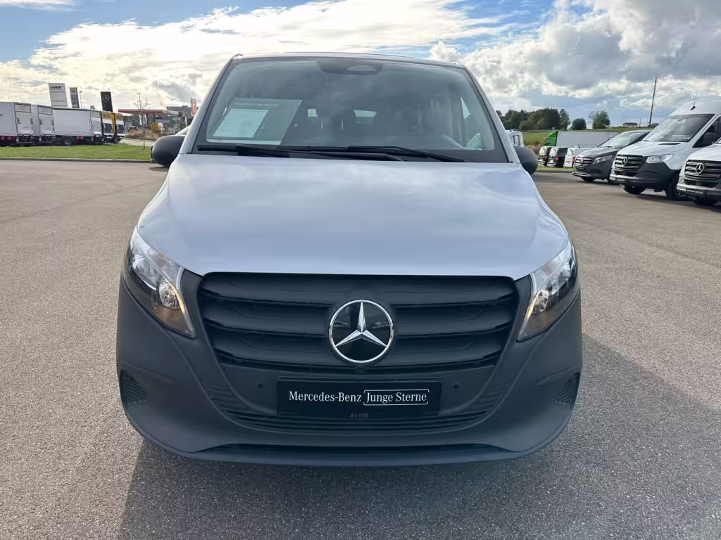Mercedes-Benz Vito 116 TOURER PRO/EXTRALANG/MBUX/NAVI/AUTOMATIK/KAMERA/AHK/ELEKT.TÜREN/ Vito - Bild 4
