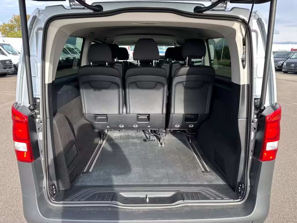 Mercedes-Benz Vito 116 TOURER PRO/EXTRALANG/MBUX/NAVI/AUTOMATIK/KAMERA/AHK/ELEKT.TÜREN/ Vito - Bild 9