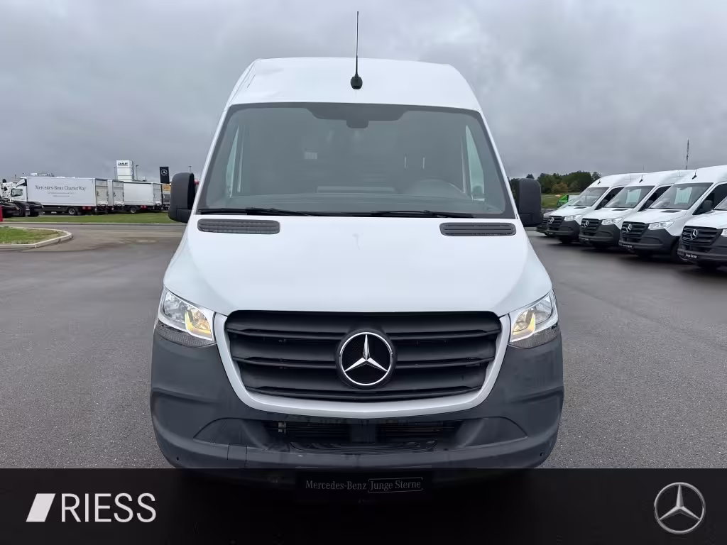 Mercedes-Benz Sprinter 317 KA/L2H2/3665/AUTOMATIK/MBUX/KAMERA/TEMPOMAT/HOLZ/ Sprinter - Bild 4