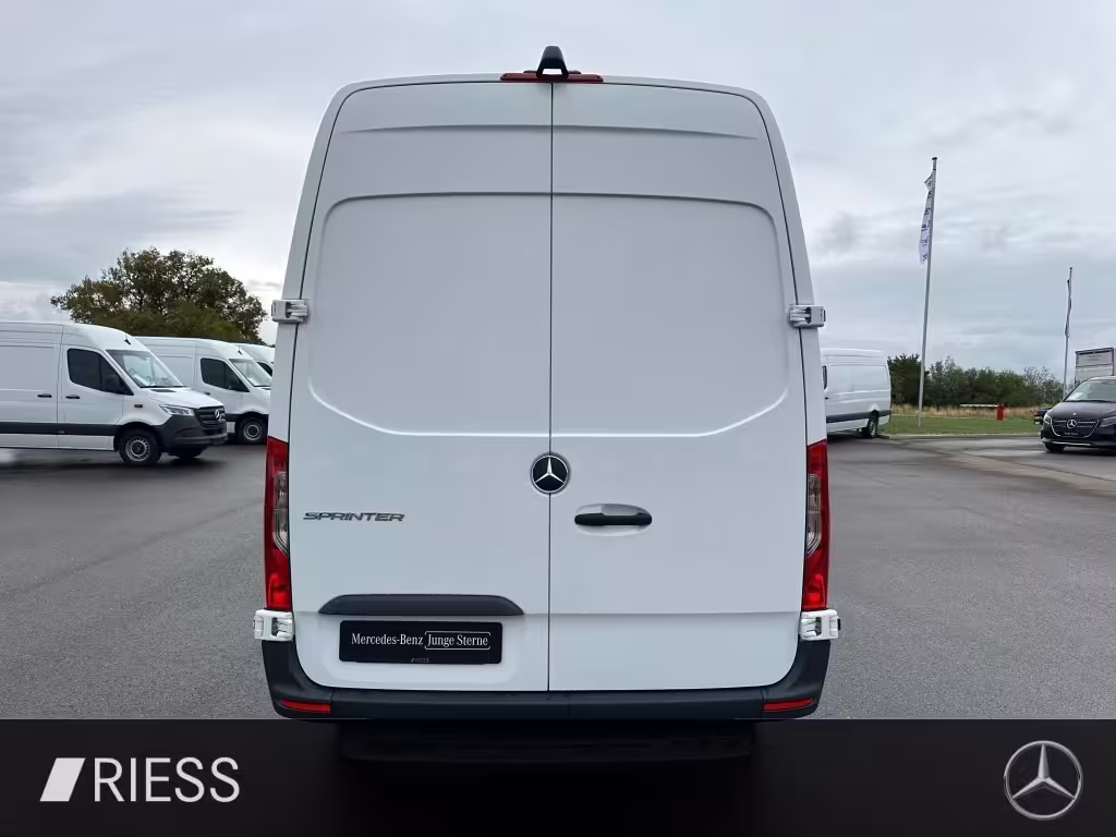 Mercedes-Benz Sprinter 317 KA/L2H2/3665/AUTOMATIK/MBUX/KAMERA/TEMPOMAT/HOLZ/ Sprinter - Bild 5