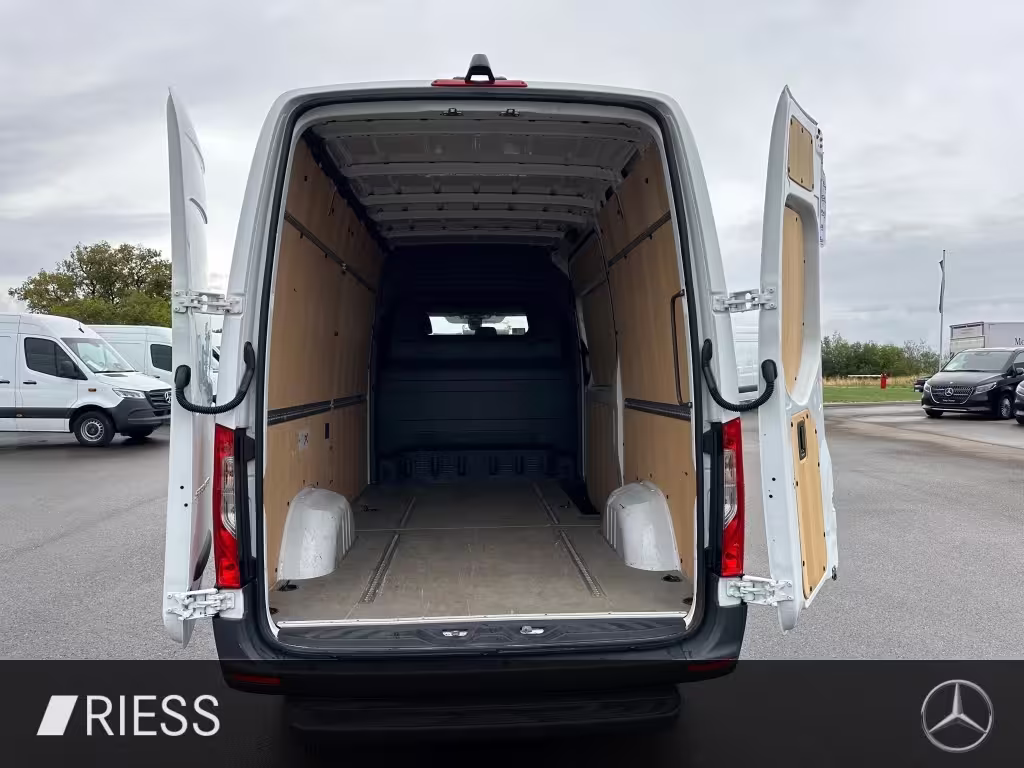 Mercedes-Benz Sprinter 317 KA/L2H2/3665/AUTOMATIK/MBUX/KAMERA/TEMPOMAT/HOLZ/ Sprinter - Bild 8