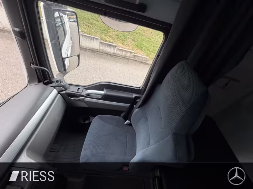 MAN MAN TGX AUT KlimaA LM Luft SHZ SoundSys - Bild 24