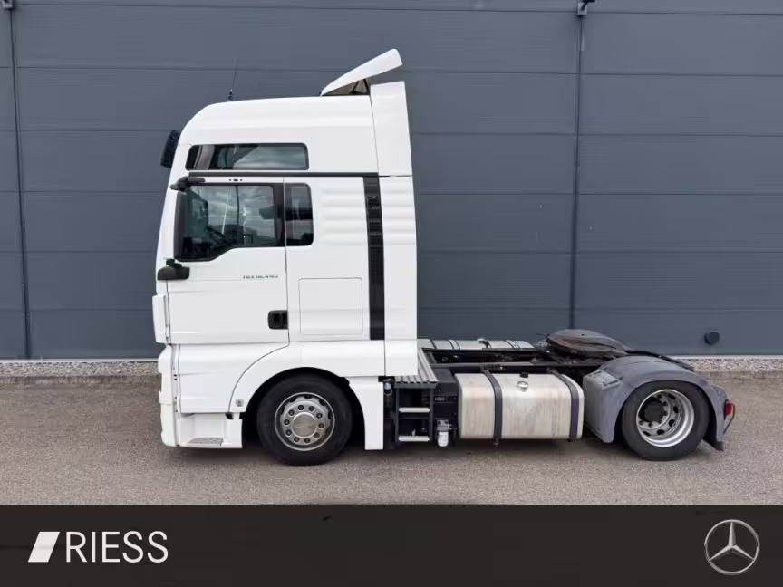 MAN MAN TGX AUT KlimaA LM Luft SHZ SoundSys - Bild 3