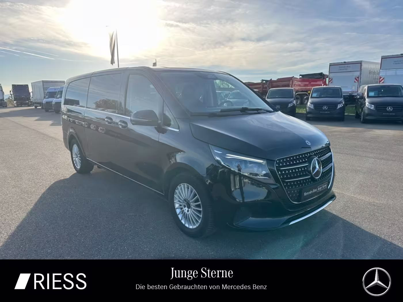 Mercedes-Benz V 300 d AVANTGARDE/EXTRALANG/NAVI/MBUX/DISTRONIC/360°/ELEKT.TÜREN/WETWIPER/