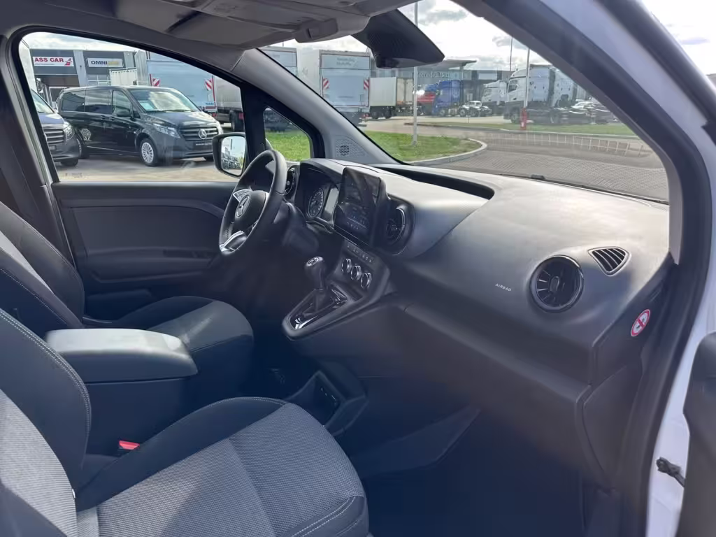 Mercedes-Benz eCitan KA/MBUX/NAVI/AHK/45kWh/KAMERA/KEYLESS/PDC/APPLECARPLAY/ eCitan - Bild 11