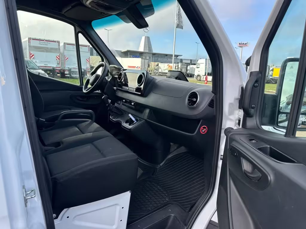 Mercedes-Benz Sprinter 317 CDI KOFFER/LBW/4325/NAVI/MBUX/LED/TEMPOMAT/KAMERA/JUNGE/ Sprinter - Bild 9