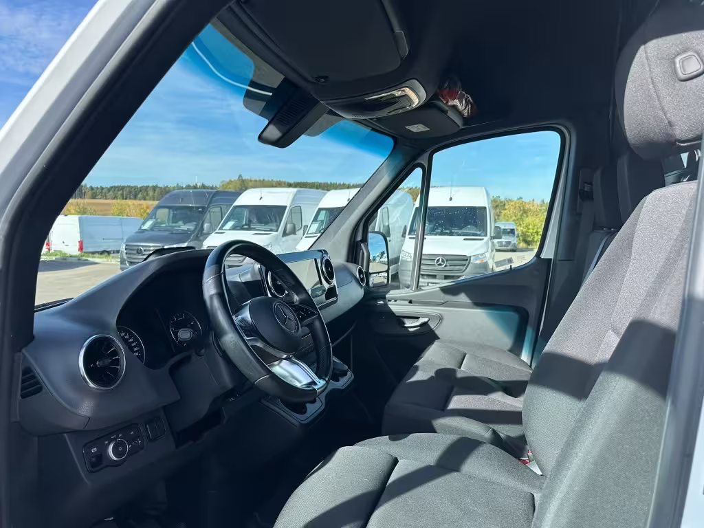 Mercedes-Benz Sprinter 317 CDI KA/MAXI/L3H2/4325/MBUX/NAVI/AUTOMATIK/KAMERA/ Sprinter - Bild 12