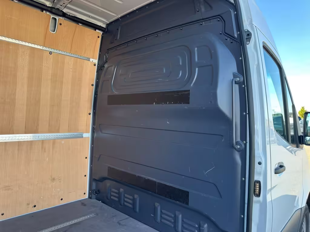 Mercedes-Benz Sprinter 317 CDI KA/MAXI/L3H2/4325/MBUX/NAVI/AUTOMATIK/KAMERA/ Sprinter - Bild 6