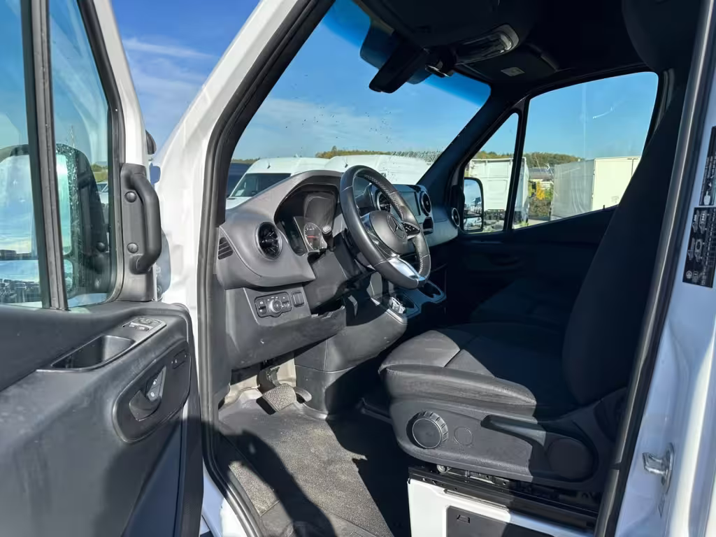 Mercedes-Benz Sprinter 317 CDI KA PRO/L3H2/MAXI/4325/MBUX/AUTOMATIK/KAMERA/ Sprinter - Bild 12