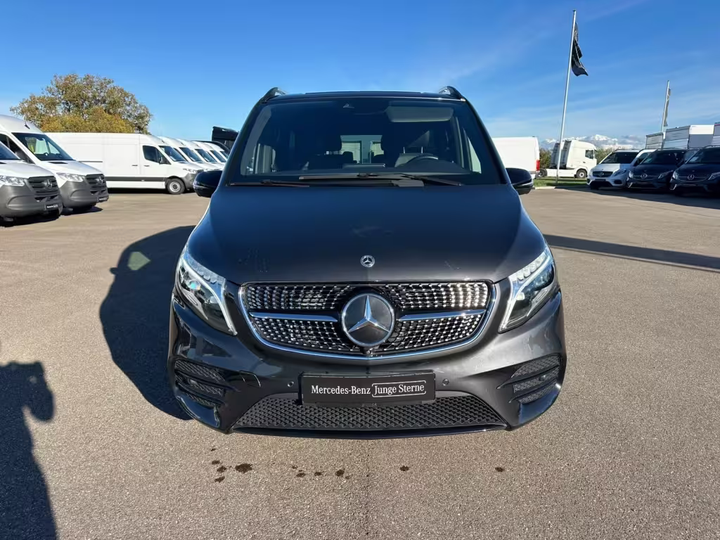 Mercedes-Benz V 300 d AVANTGARDE EDITION/AMG/NIGHT/AIRMATIC/60°/MBUX/BURMESTER/ V 300 - Bild 2