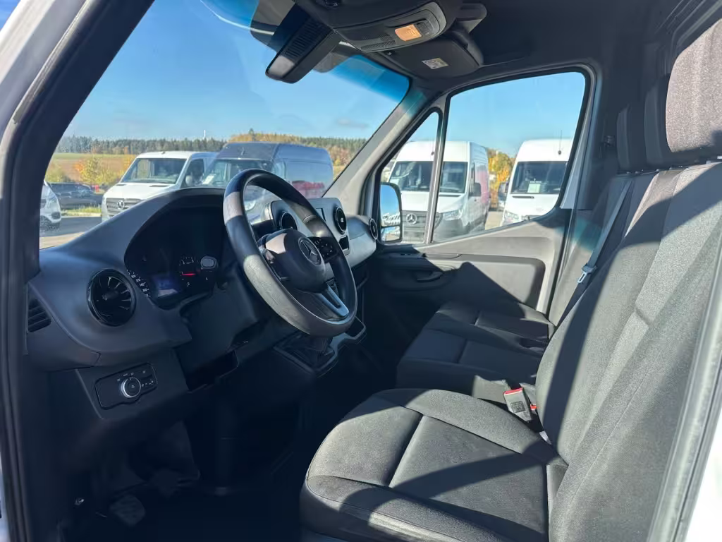 Mercedes-Benz Sprinter 311 CDI KA/L1H2/3259/KAMERA/MBUX/AHK/ Sprinter - Bild 12