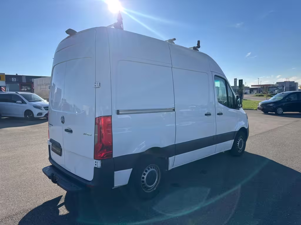 Mercedes-Benz Sprinter 311 CDI KA/L1H2/3259/KAMERA/MBUX/AHK/ Sprinter - Bild 8