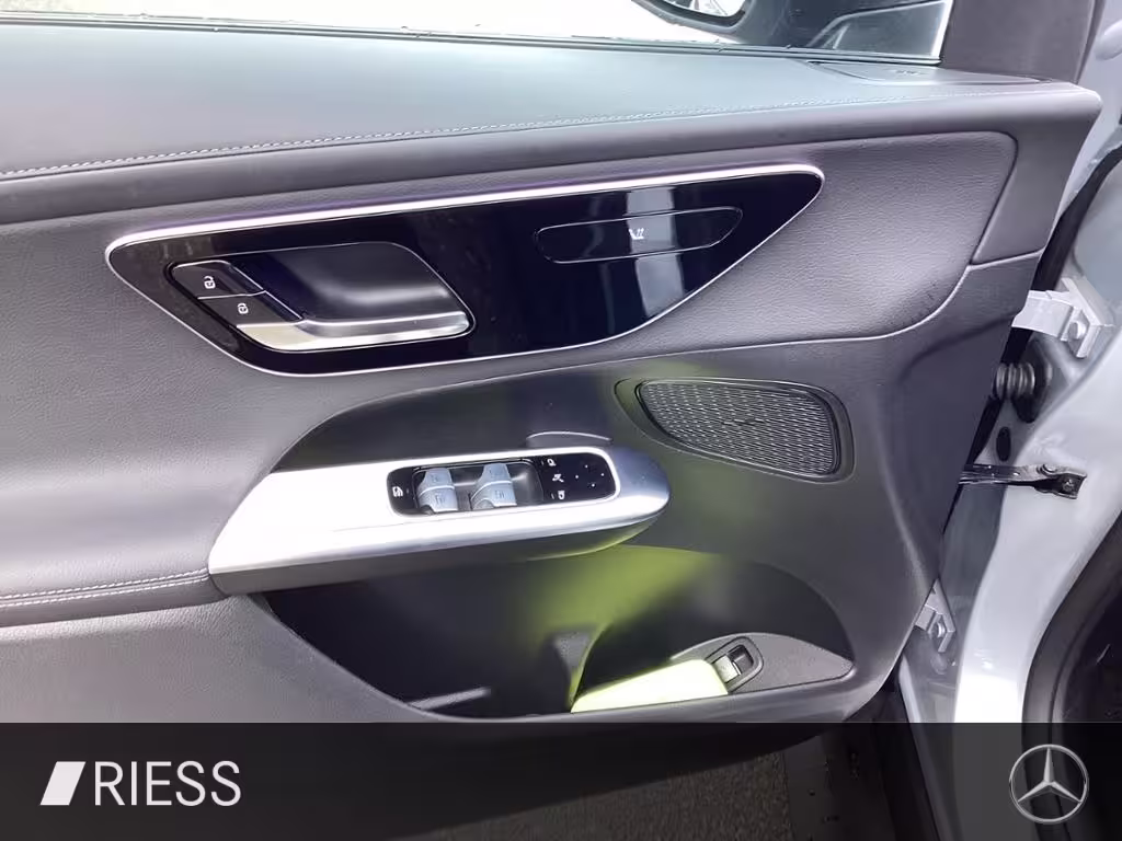 Mercedes-Benz GLC 300 d 4M Cp AMG+Night+Pano+AHK+FahrassP+Kam. - Bild 5