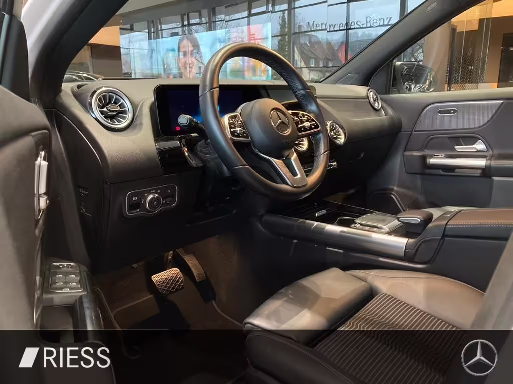 Mercedes-Benz EQA 350 4M PROGRESSIVE AHK 360 HUD DISTRO GUARD - Bild 9