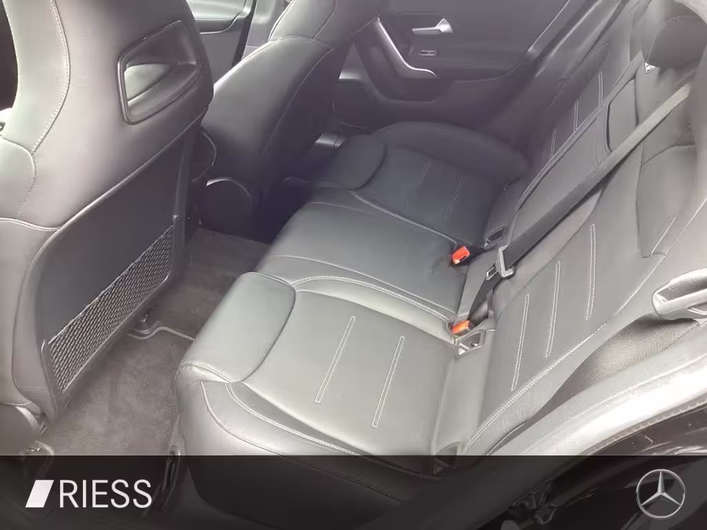 Mercedes-Benz CLA 35 AMG  4M SB Night+Pano+Multib.+Kamera+Amb. - Bild 12