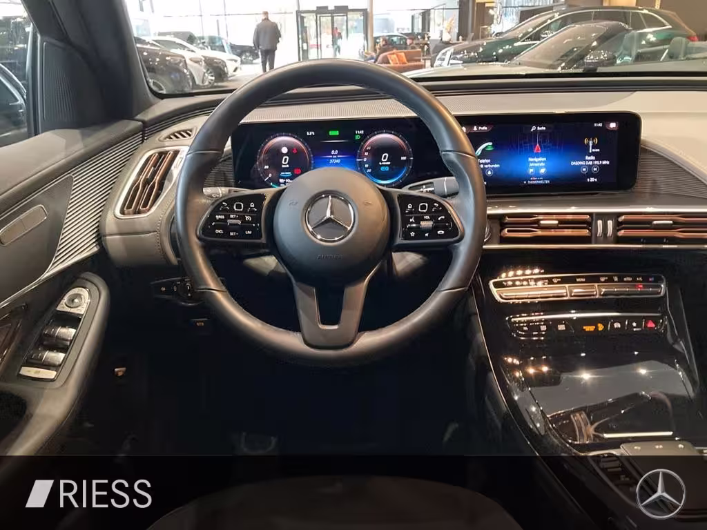 Mercedes-Benz EQC 400 4M AHK 360 19 MULTI SCHNELLADUNG - Bild 13