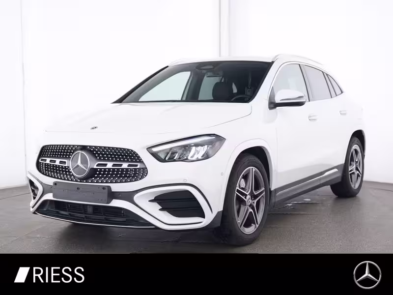 Mercedes-Benz GLA 200 ACC AUT Kam. KeyLess KlimaA LED LM PDC