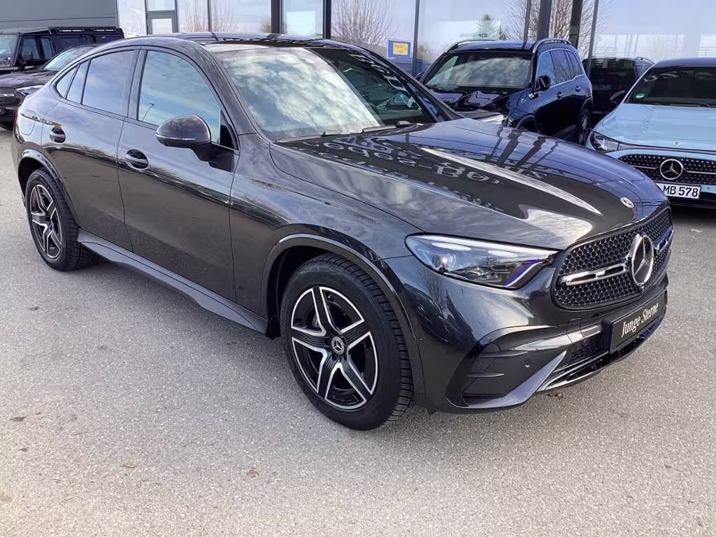Mercedes-Benz GLC 300 d 4M Cp AMG+Night+Pano+AHK+Kamera - Bild 3