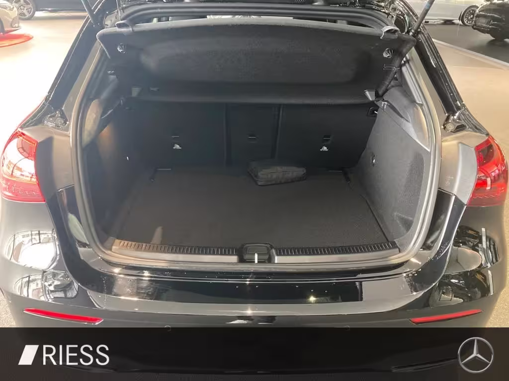 Mercedes-Benz A 200  AMG AHK DISTRO MULTI NIGHT SOUND SYSTEM - Bild 4