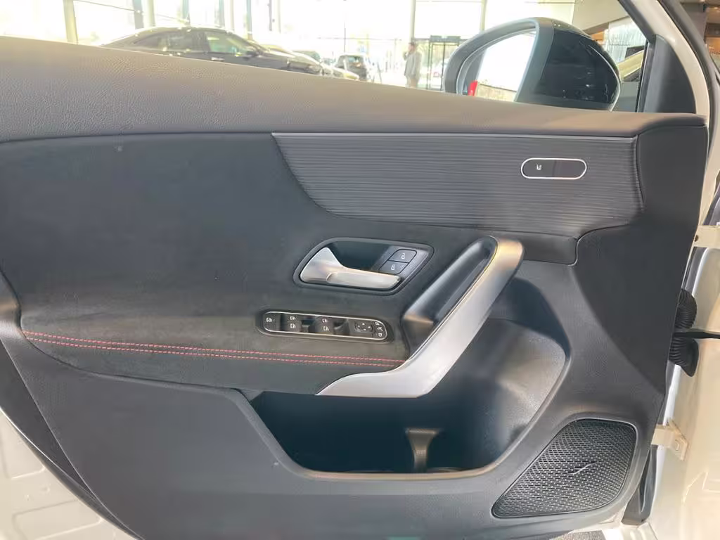 Mercedes-Benz A 200 AMG AHK DISTRO MULTI NIGHT SOUND SYSTEM - Bild 15