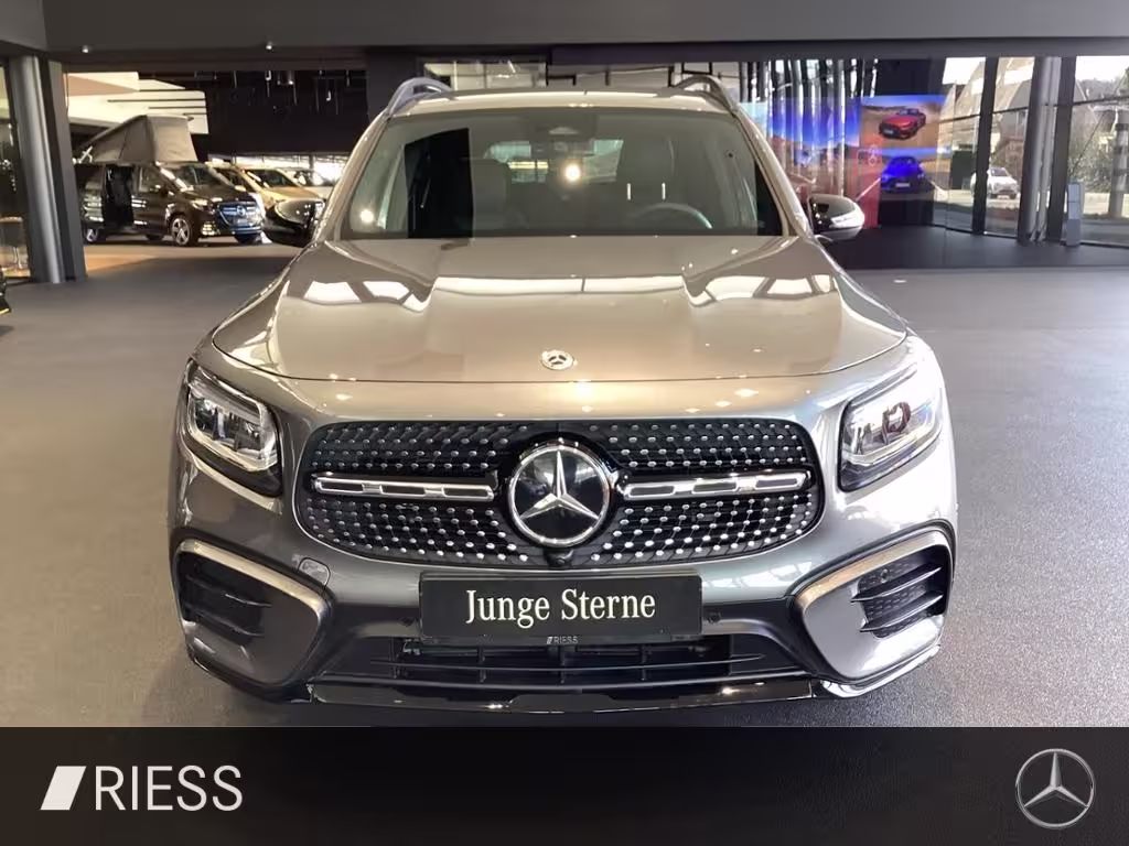 Mercedes-Benz GLB 220 d 4M AMG AHK NIGHT DISTR 7 SITZE RFK ASS GLB 220 - Bild 3