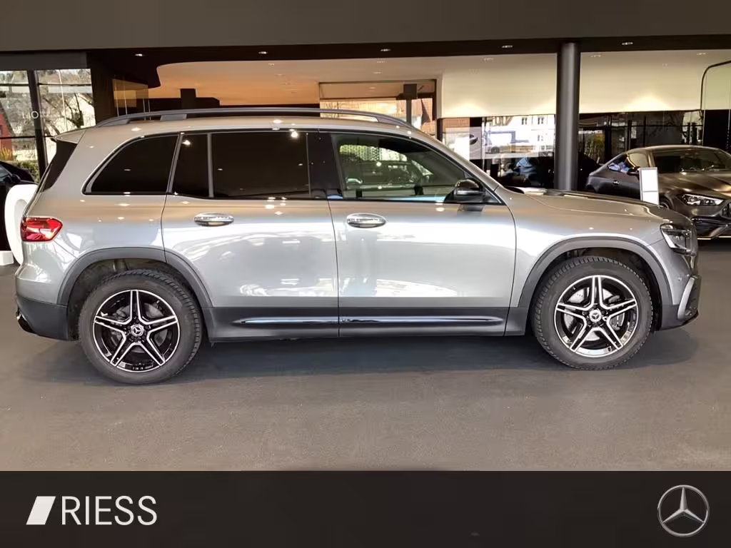 Mercedes-Benz GLB 220 d 4M AMG AHK NIGHT DISTR 7 SITZE RFK ASS GLB 220 - Bild 6