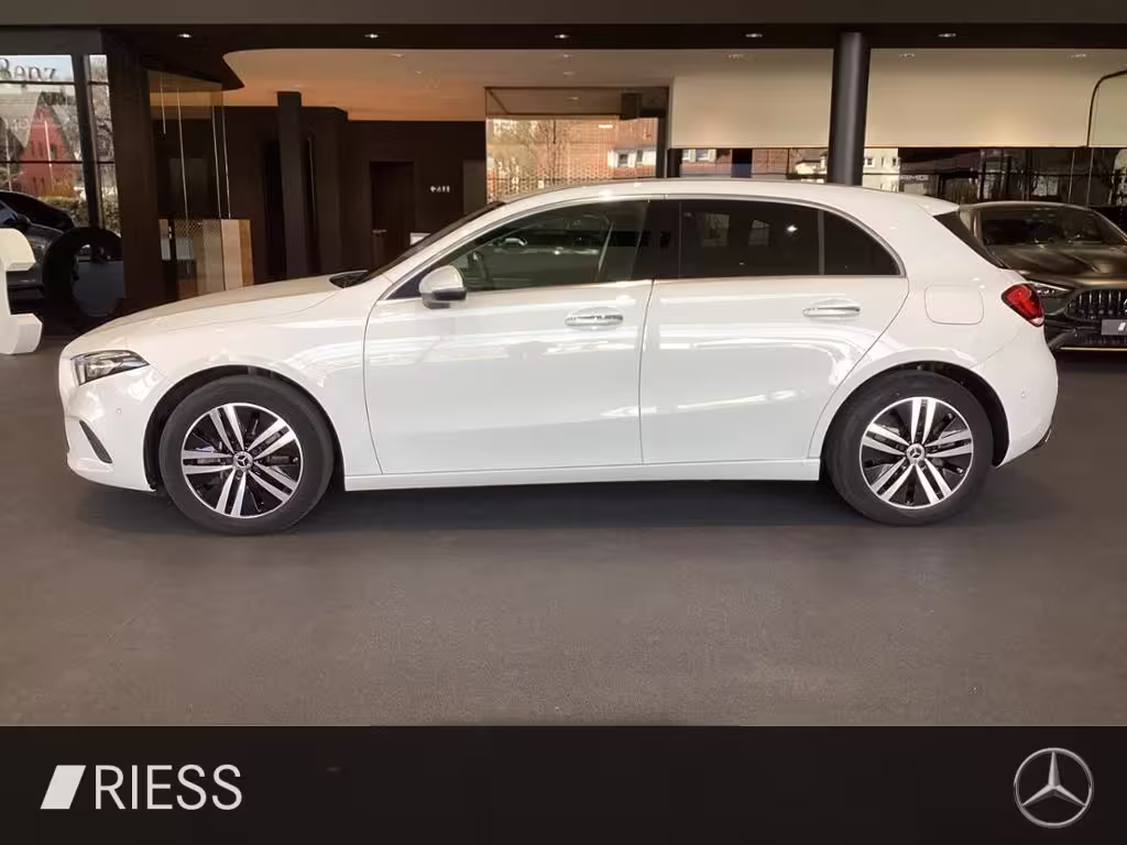 Mercedes-Benz A 250 e Kompaktlimousine AUT DynLicht KeyLess LM A 250 - Bild 4