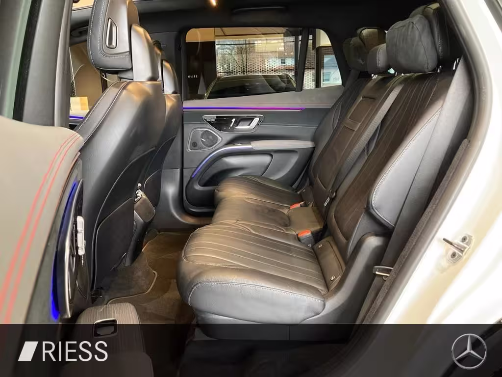 Mercedes-Benz EQS 450 4M SUV AMG PANO AHK AIRMATIC NIGHT MEMOR - Bild 7