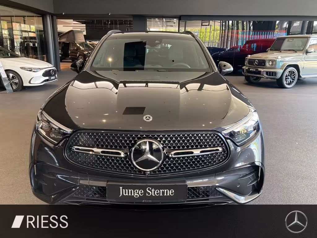 Mercedes-Benz GLC 300 d 4M AMG AHK PANO NIGHT DISTRO 360 CARPL GLC 300 - Bild 3