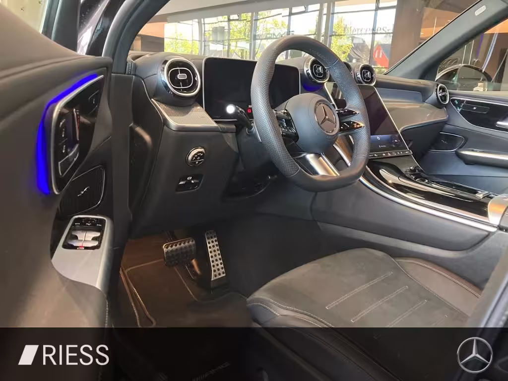 Mercedes-Benz GLC 300 d 4M AMG AHK PANO NIGHT DISTRO 360 CARPL GLC 300 - Bild 6