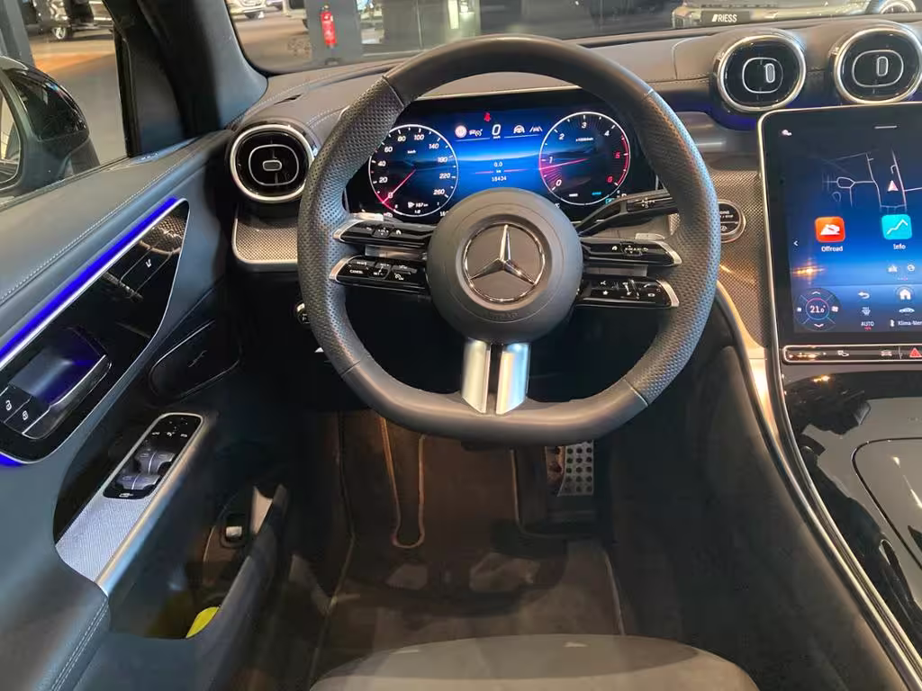 Mercedes-Benz GLC 220 d 4MATIC 360 ACC AHK AUT DynLicht Kam. - Bild 16