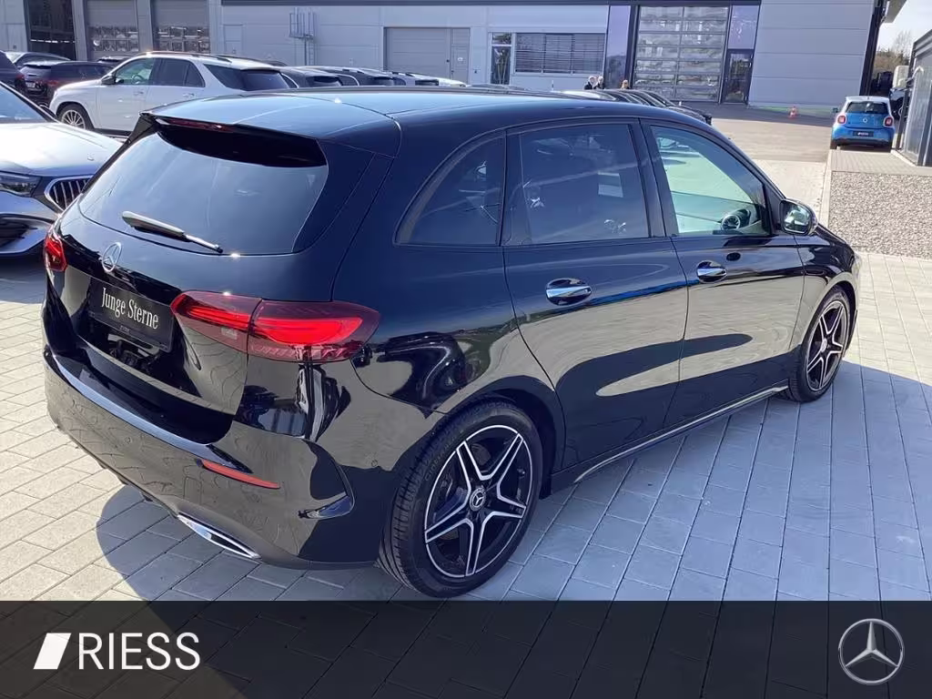 Mercedes-Benz B 250 4M AMG+Night+Kamera+Multib.+PTS+Ambiente+ B 250 - Bild 17