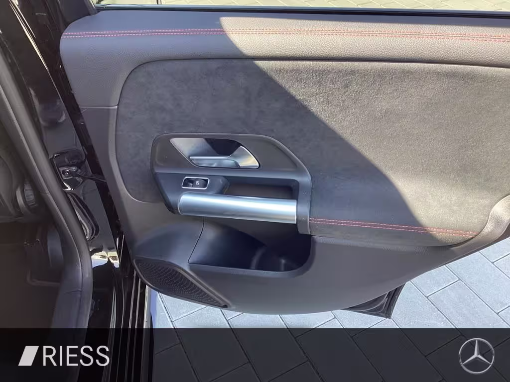 Mercedes-Benz B 250 4M AMG+Night+Kamera+Multib.+PTS+Ambiente+ B 250 - Bild 20