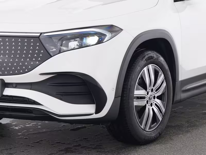 Mercedes-Benz EQB 300 4MATIC AUT Kam. KeyLess KlimaA LED LM - Bild 3