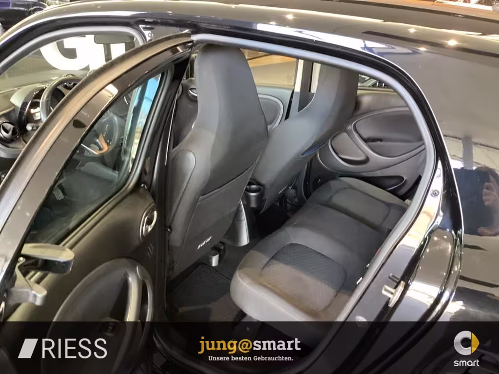 Smart smart EQ forfour AUT KlimaA LM PDC SHZ Winterp. - Bild 14