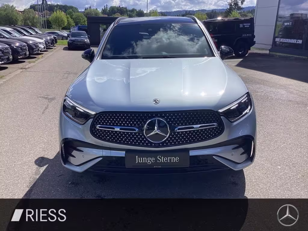 Mercedes-Benz GLC 300 d 4M AMG+Night+Pano+AHK+Fahrass.P+Memo GLC 300 - Bild 3